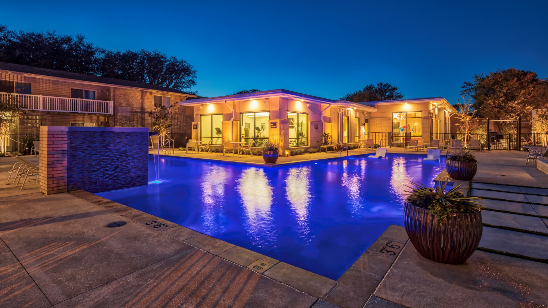 Oasis Apartment Homes (Formerly Colonial Arms) S.L. Nusbaum Realty Co.