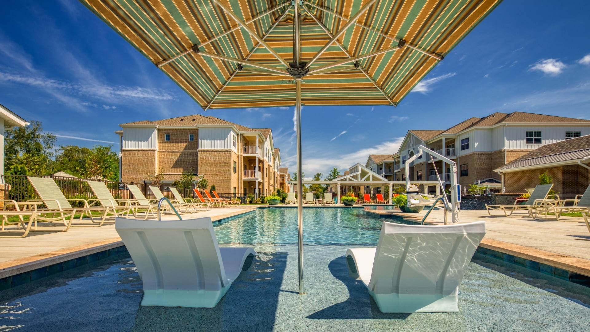 218UNIT RIVER BEND APARTMENT HOMES IN GLOUCESTER, VA CONSTRUCTION COMPLETE! NOW OPEN! S.L